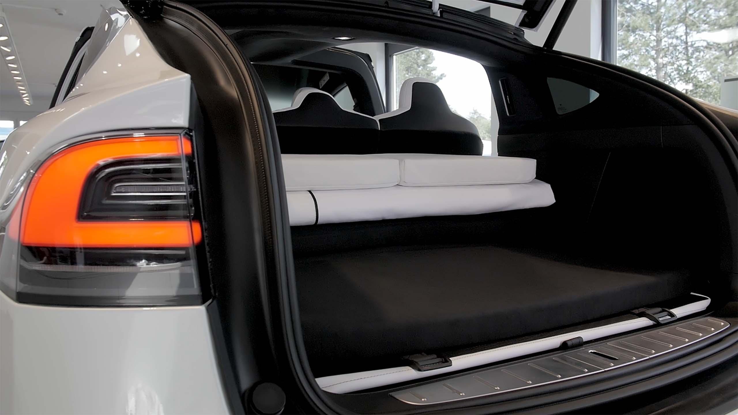 Dreamcase premium matras for Tesla Model 3 - Tesland